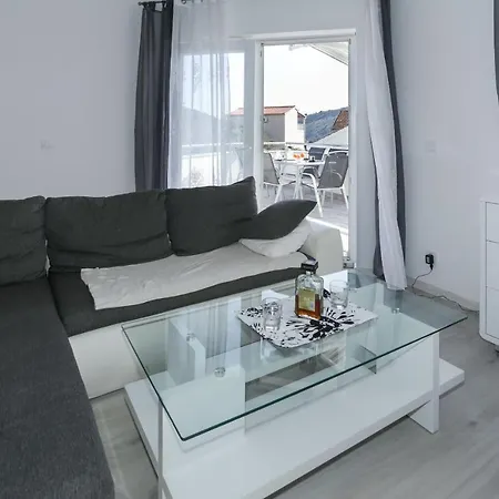 House Ivica Dom wakacyjny *